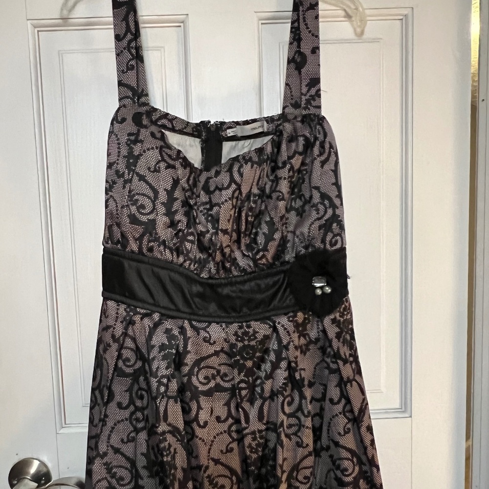 Lace print dress